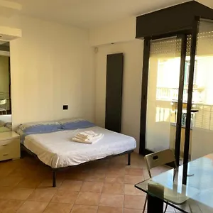 https://fracastoro-25.italymilanhotels.net
